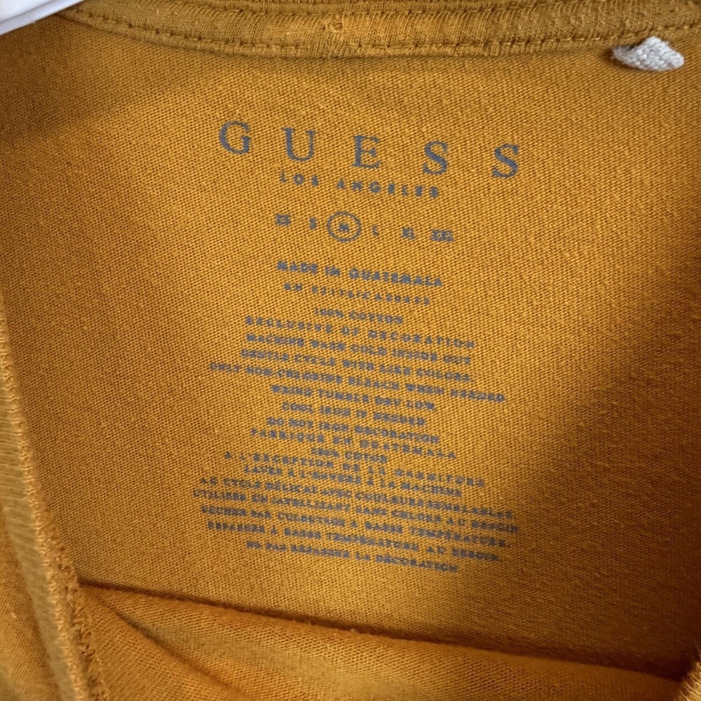 Guess Shirt Mens Medium Gold Rose Cross Embroidered Pocket Graphic Tee Logo - Picture 7 of 12
